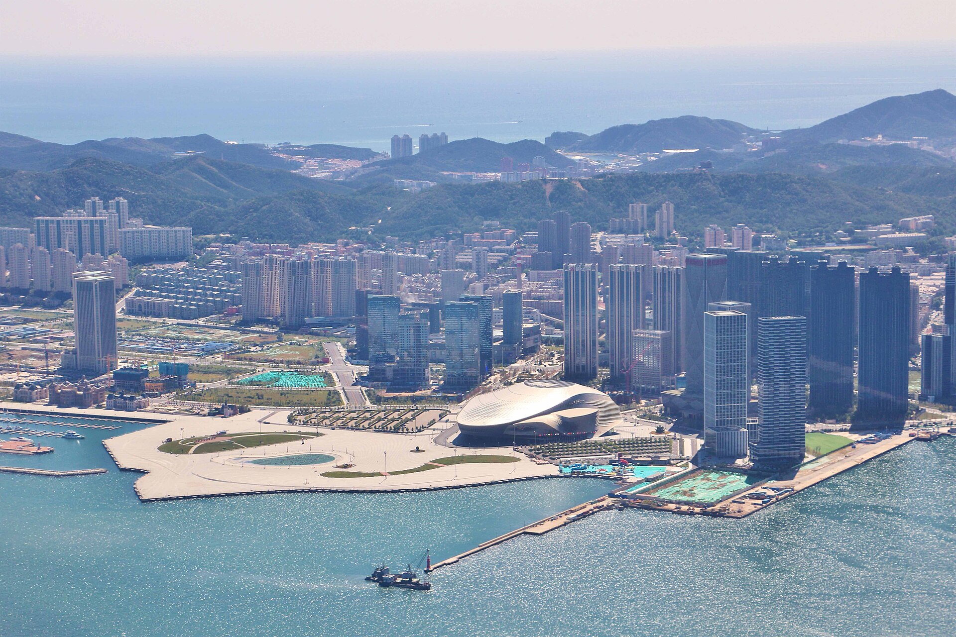 大连东港海岸